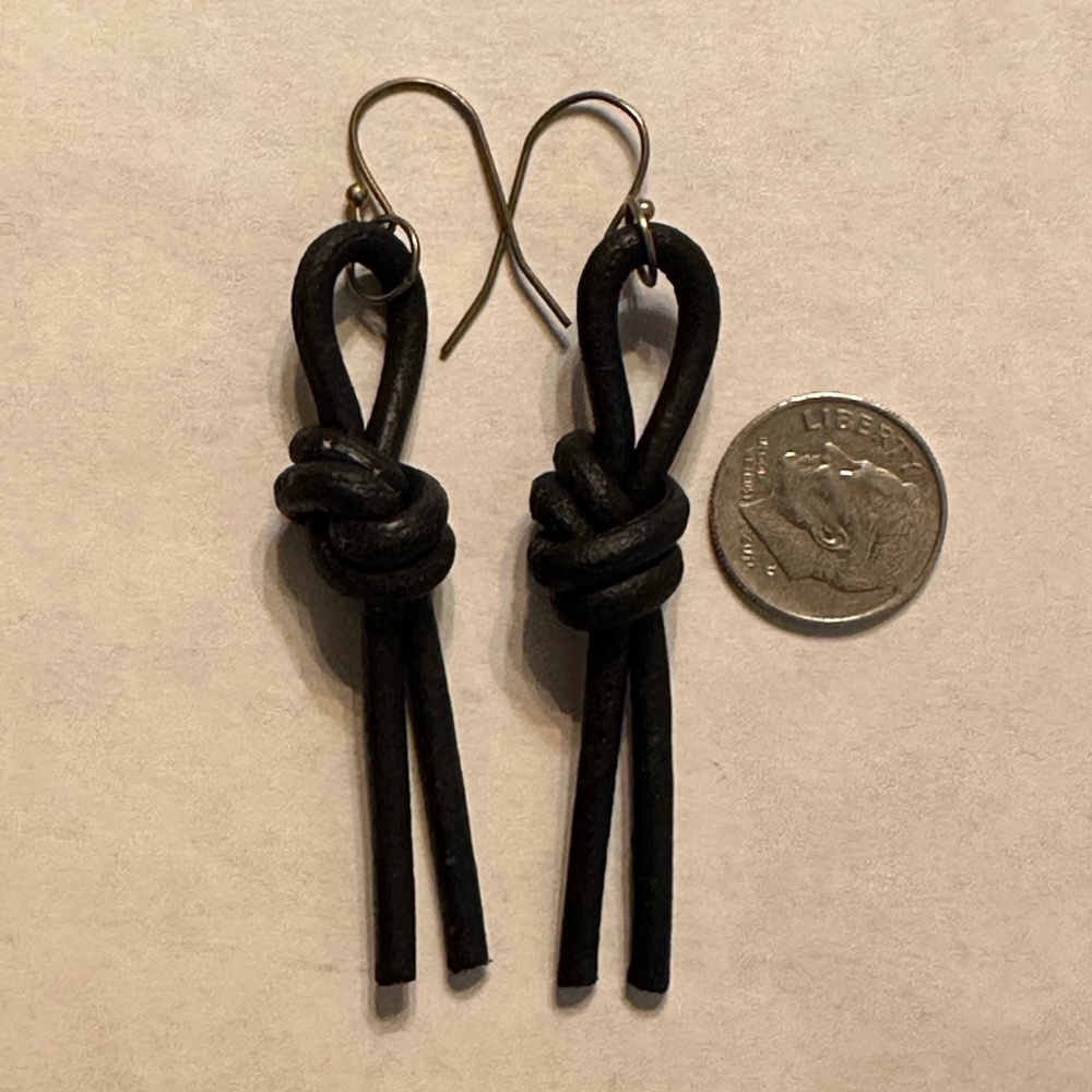 ARTISAN Dark Brown Leather Knot Bronze Earrings